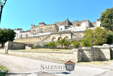 Splendida Bomboniera nel Borgo di Specchia a Specchia